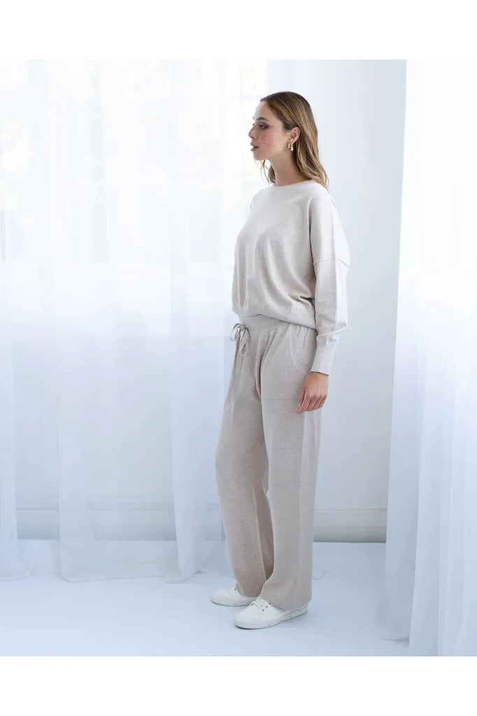 Arlington Milne Kelsey Lounge Pants Sandstone with matching Lucy Sweater in sandstone cotton cashmere