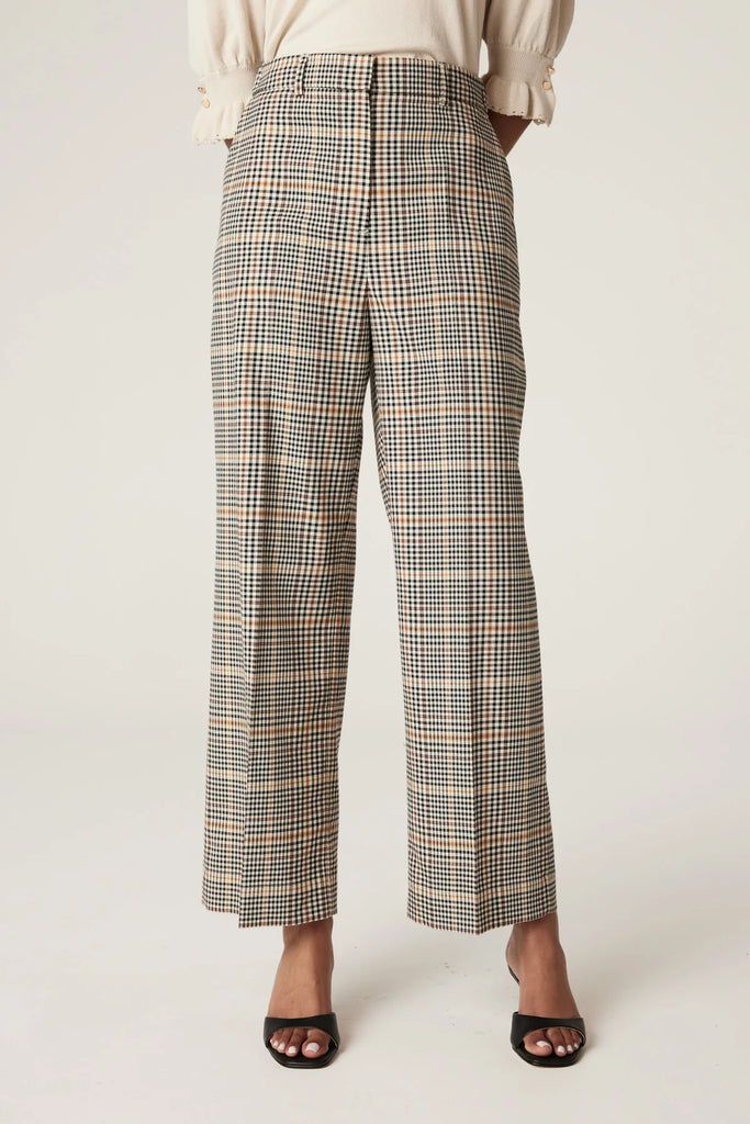 Cable Melbourne Winston Check Pant on model front view
