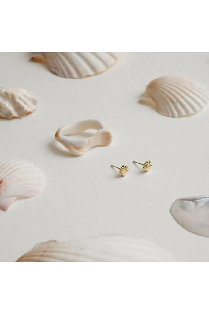 She Shell Studs Earrings Silver,Gold S O P H IE