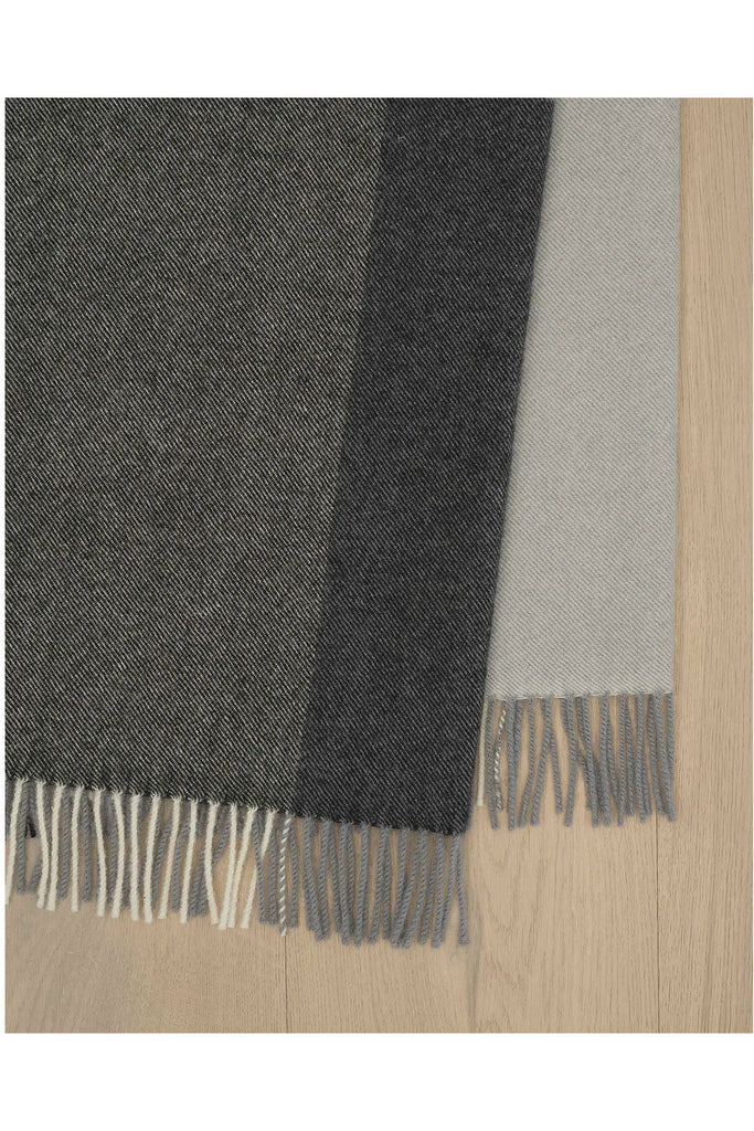 Roxburgh Wool Throw |Charcoal Throws + Rugs Charcoal Weave