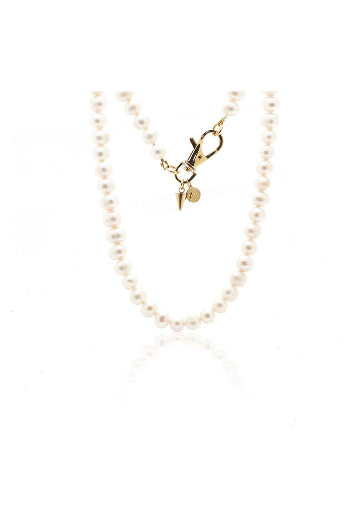 Silk & Steel Freshwater Pearl necklace gold