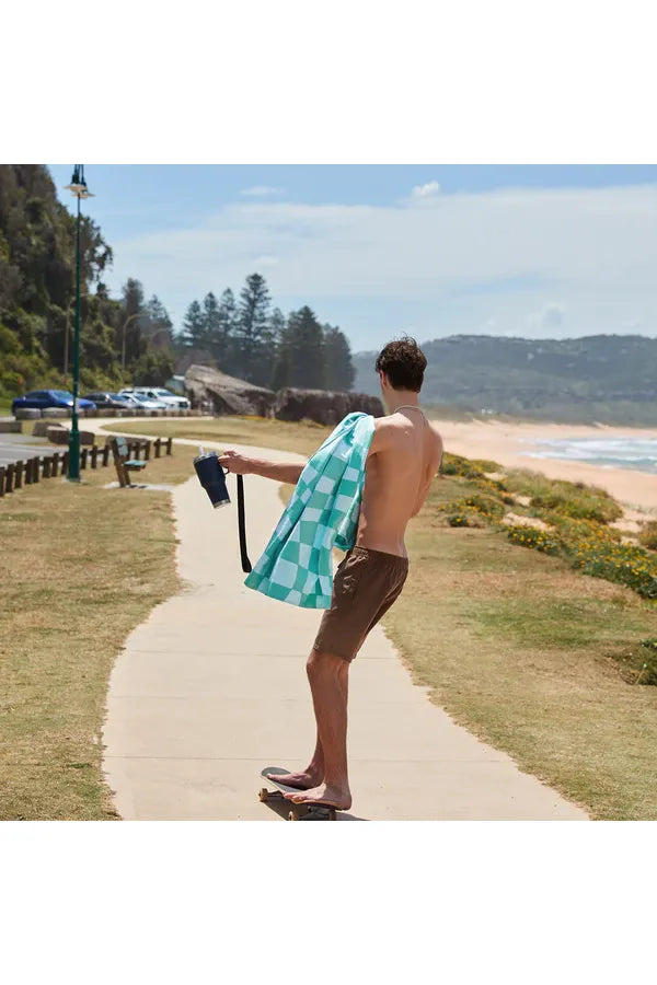 Quick Dry Towel | Checkmate Beach + Pool Towels Dock & Bay