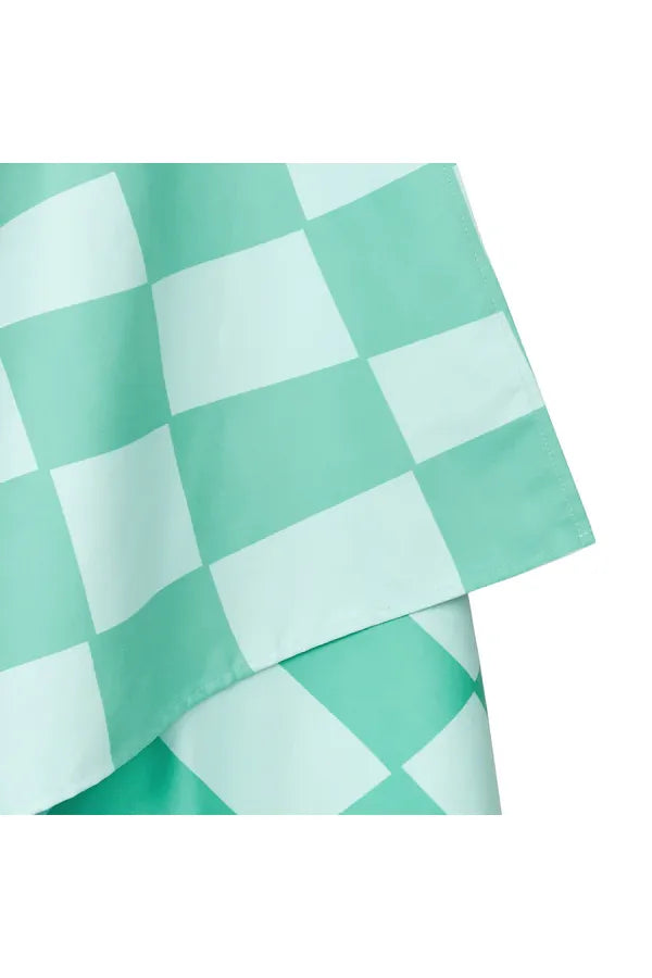 Quick Dry Towel | Checkmate Beach + Pool Towels Dock & Bay