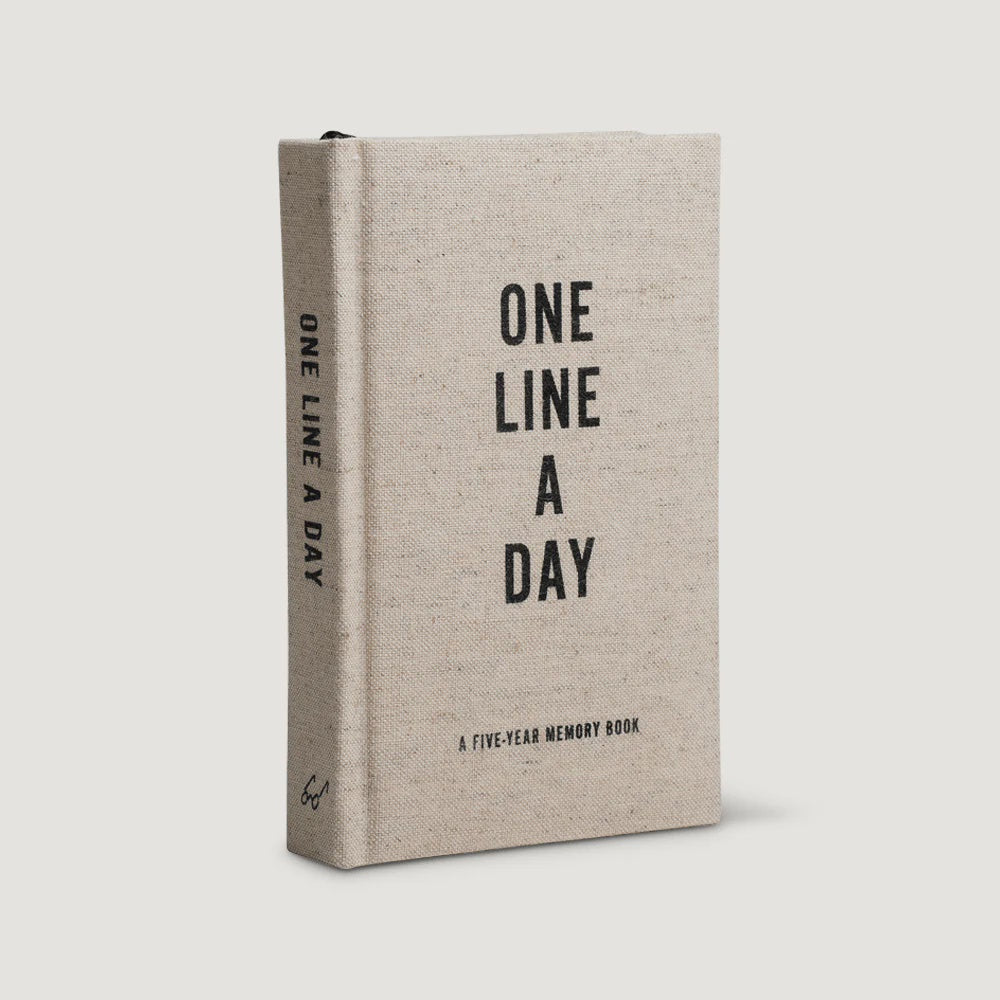 Canvas One Line A Day | A Five Year Memory Book Keepsake + Record Books Chronicle Books