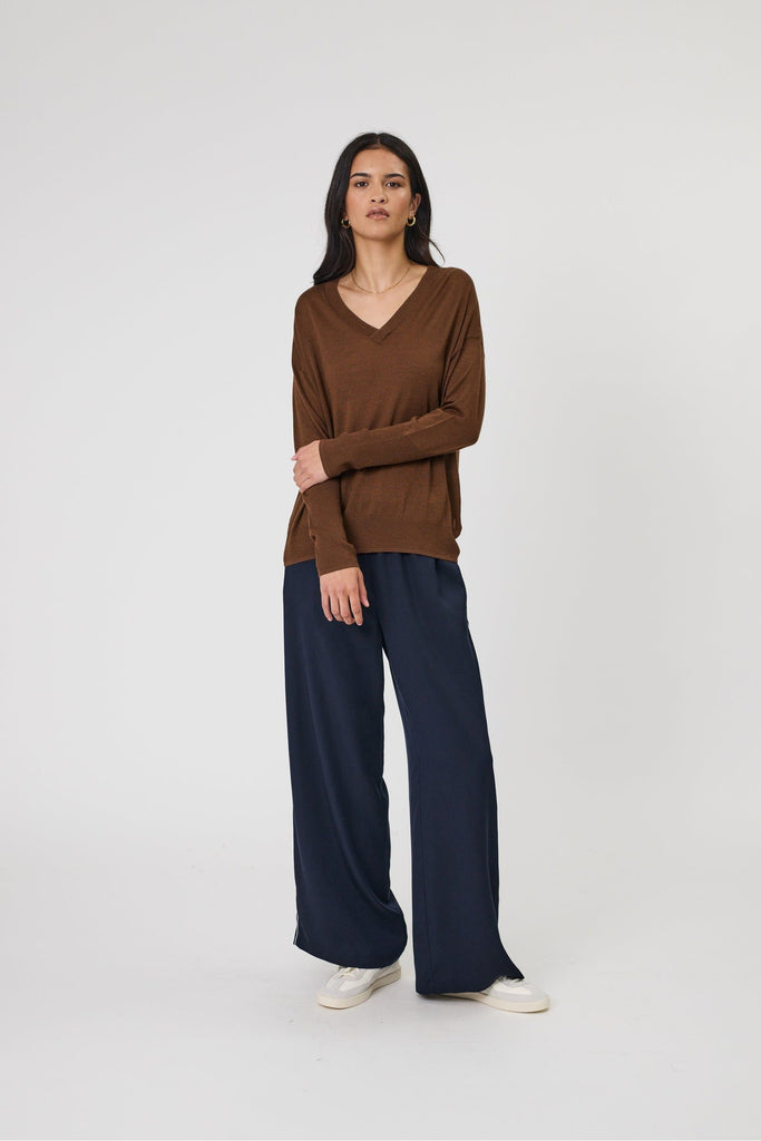 Marlow Alto Merino V Neck Jumper Walnut Brown