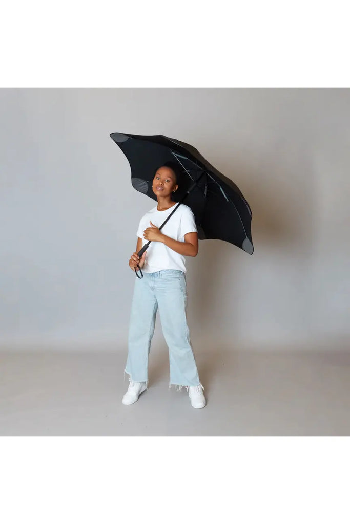 Blunt | Classic Umbrella Black Female Model Shot | Crisp Home + Wear
