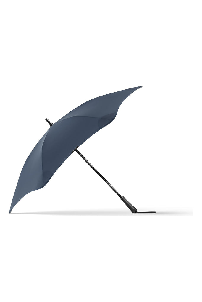 Blunt Classic Umbrella Navy. Side Profile View.