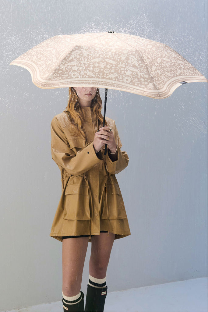 Metro Umbrella | Limited Edition x Karen Walker Filigree Umbrellas Blunt