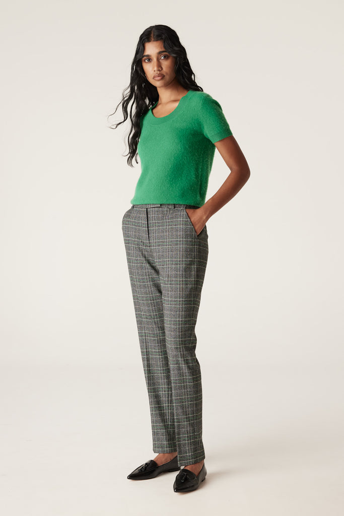 Cable Melbourne Brushed Pure Cashmere Tee Jade Green With Lennon Check Pants Green