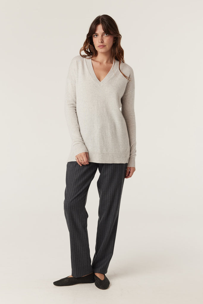 Cable Melbourne Cashwool V Jumper | Grey Marle
