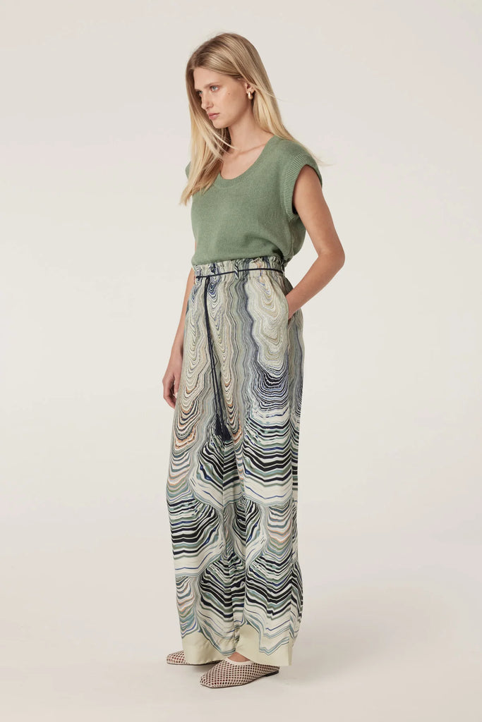 Cable Flax Scoop Top Field Green