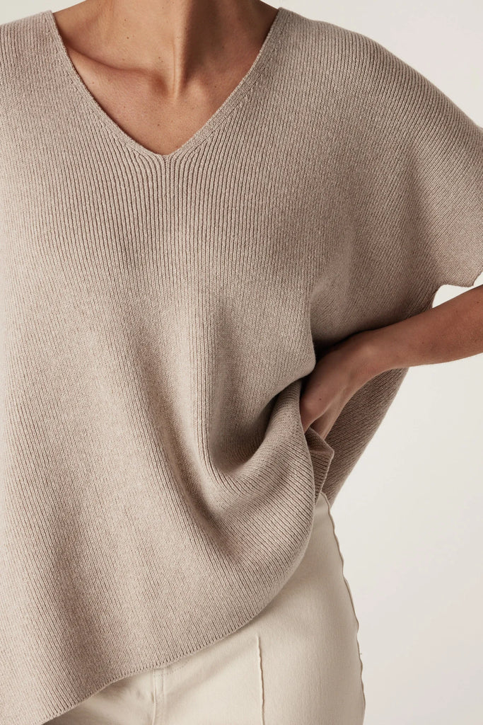 Cable Melbourne Flax V Neck Top Oat