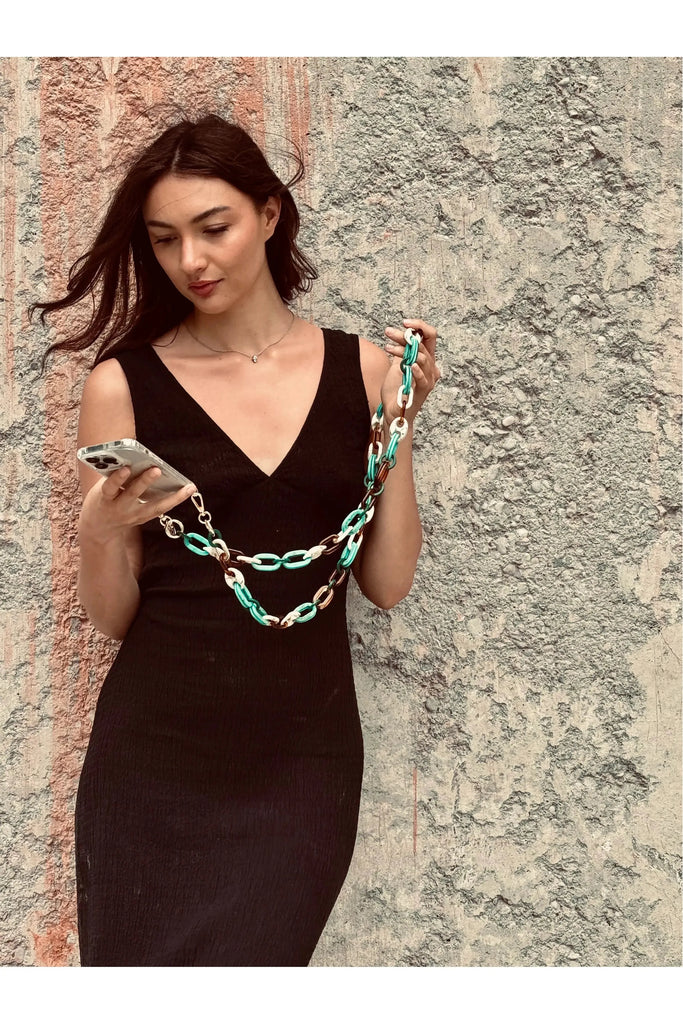 Cantermelon Sylvia iPhone Chain