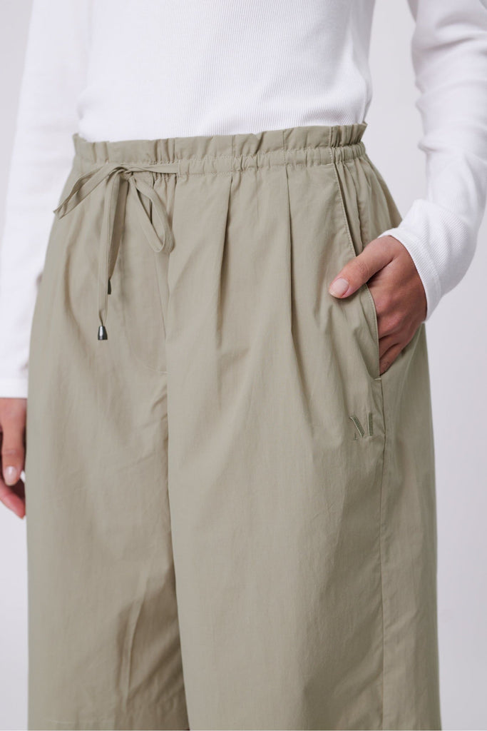 Marlow Cascade Longline Short  Hummus