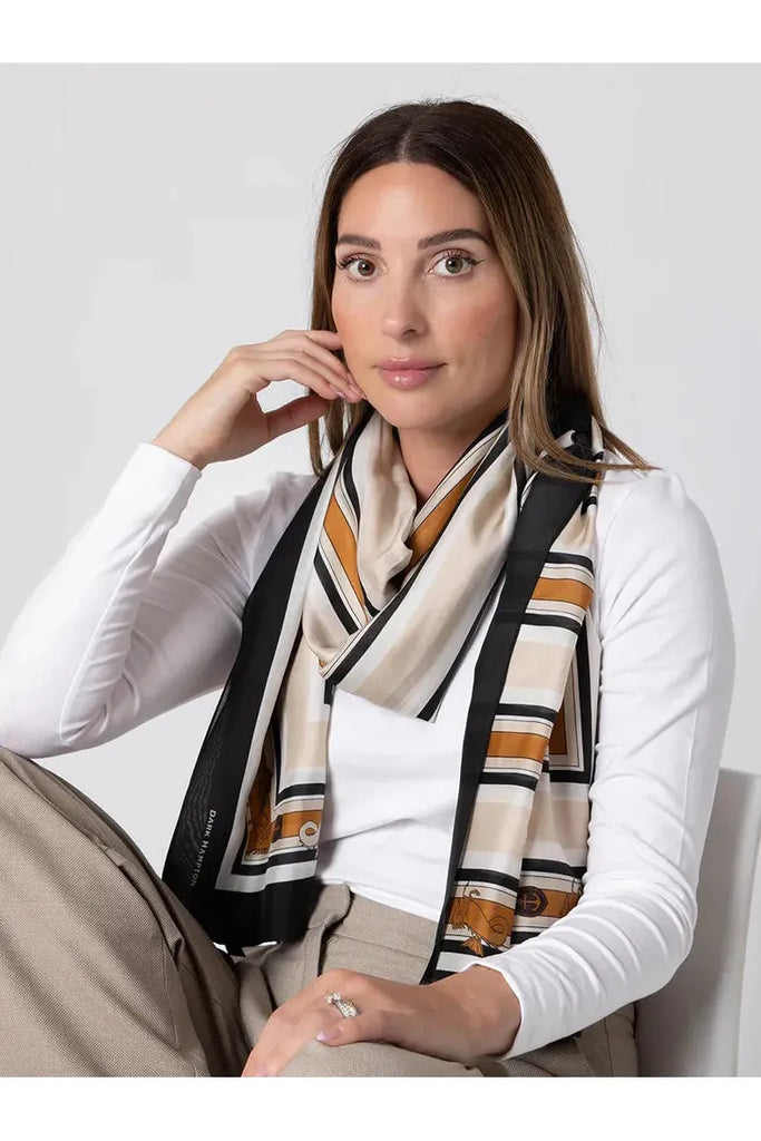 Dark Hampton The Brown Versatile Scarf