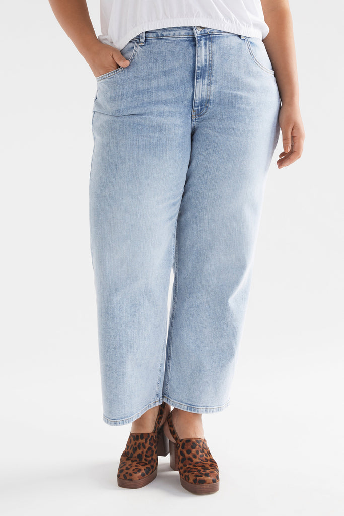 Elk Ven Jean Light Wash Denim