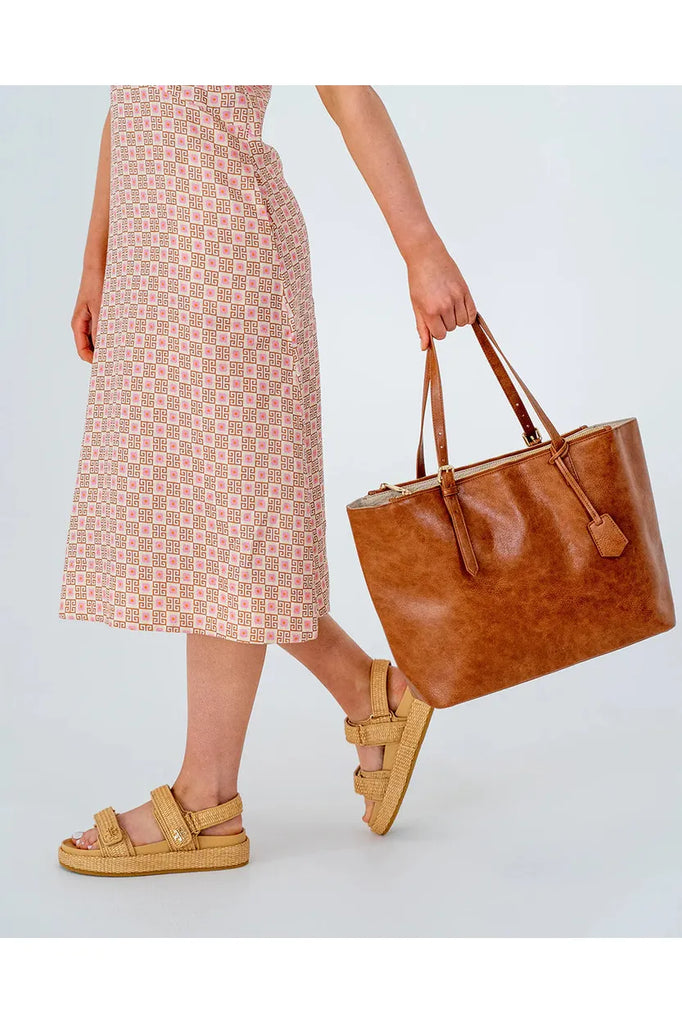 Elms & King Carmine Tote Bag Tan