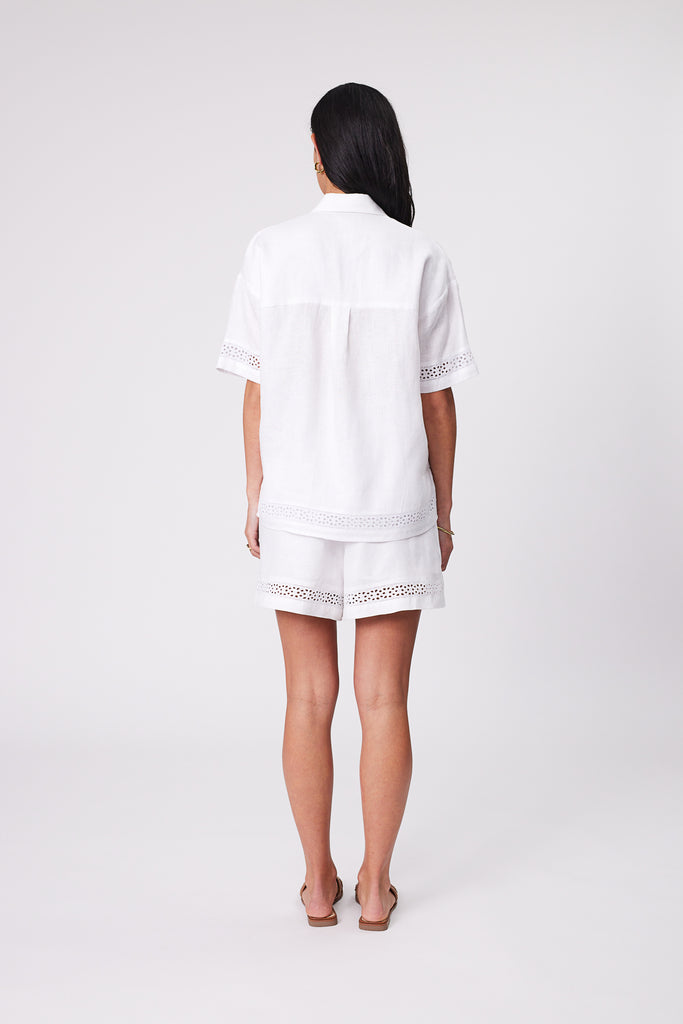 Marlow Heatwave Shirt in white worn with matching Heatwave Short in white