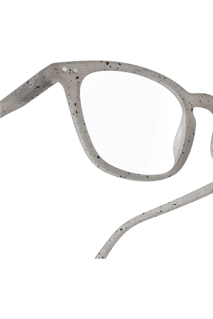 Izipizi Reading Glasses Artefact Collection Ceramic Beige Rectangular Frame Shape E Close Up Of Lense and Arm Hinge