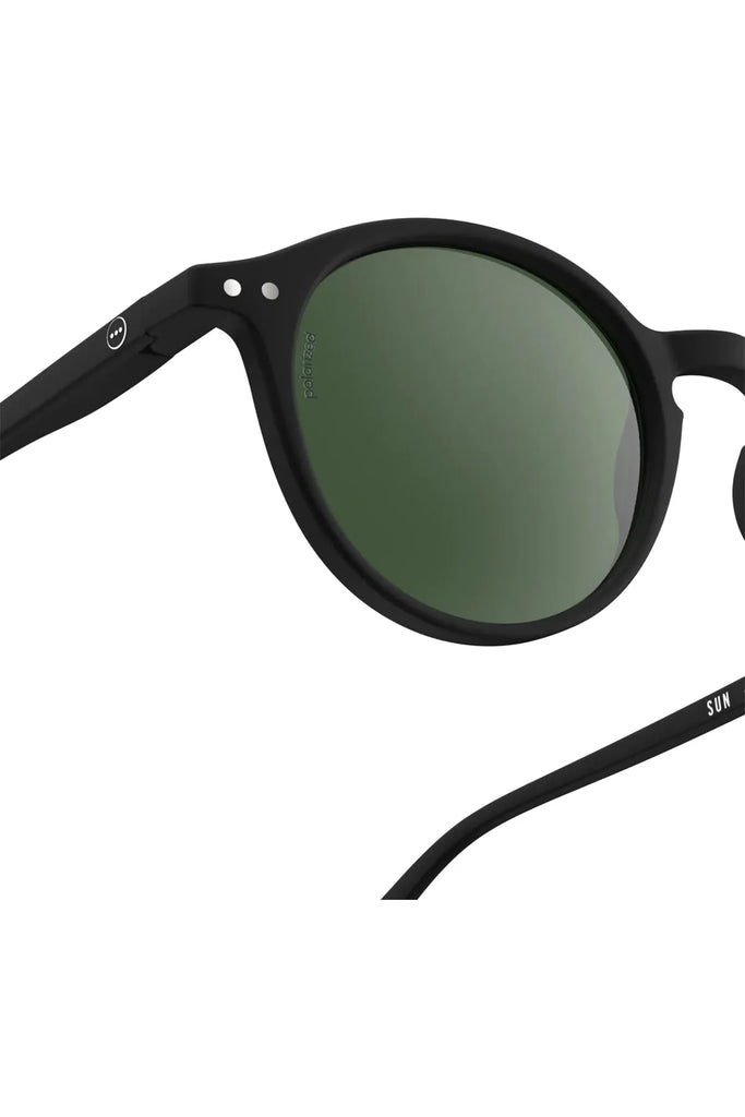 Izipizi Polarised Sunglasses Sun Collection Frame Shape D Black Close Up Interior View of Arm, Arm Hinge and Lense