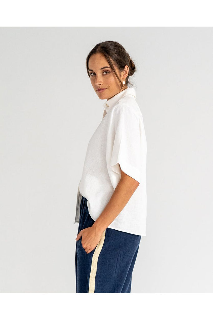 Arlington Milne Isabel Linen Shirt in White with the Leah tapered Trouser Navy