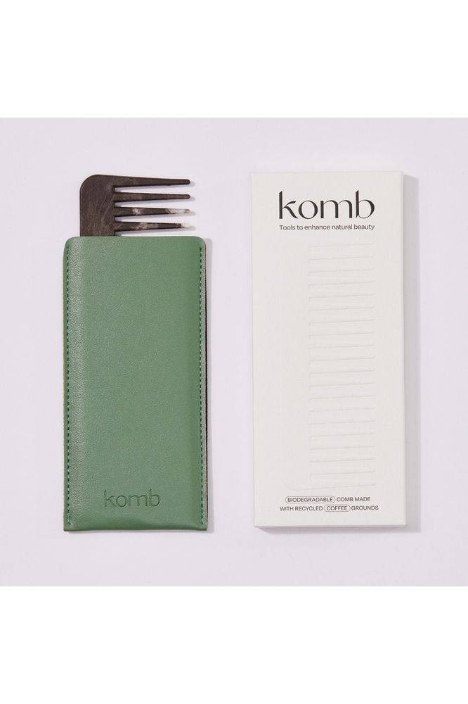 Komb-No--1-Wide-Tooth-Comb-Coffee-Crisp-Home---Wear