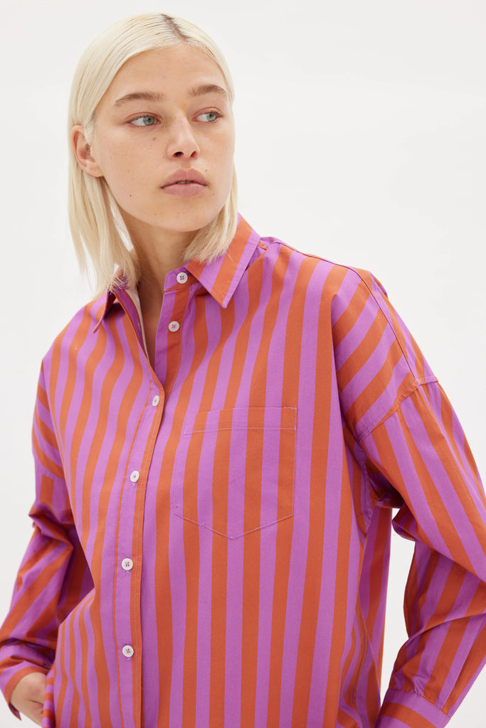 LMND Chiara Cotton Shirt Fuschia Pink and Rust Model Front view close up