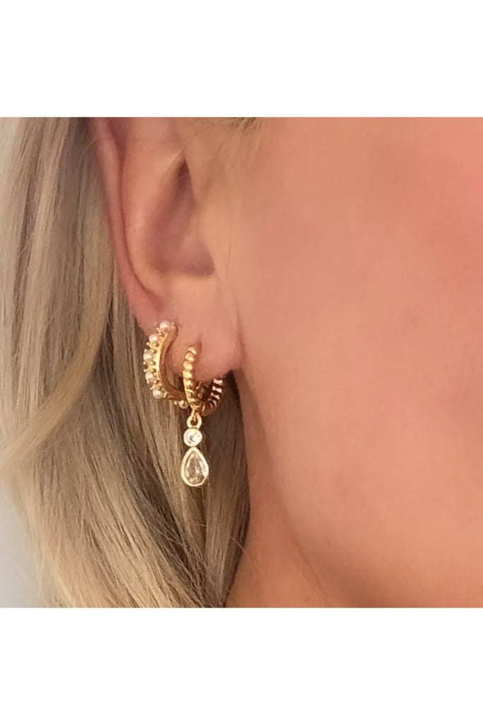 Pearla Sleepers | Gold Earrings Lindi Kingi