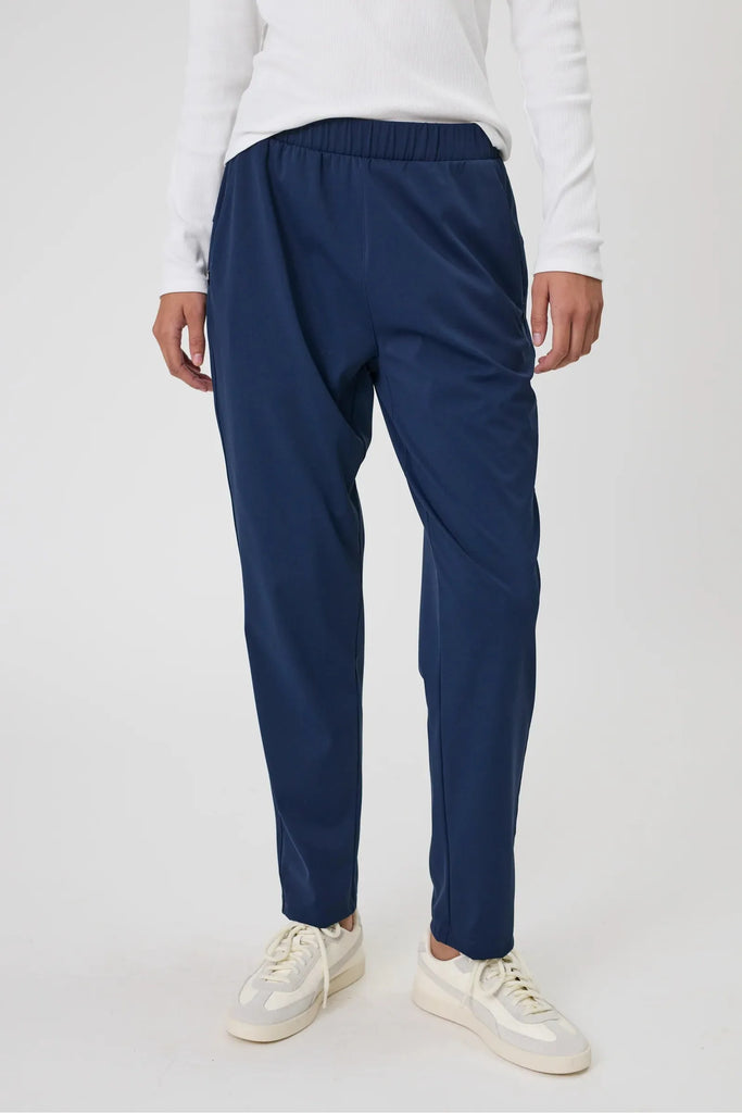 Marlow Departure Pant Midnight Blue