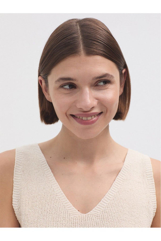 Nice Things V Neck Cotton Vest Ecru