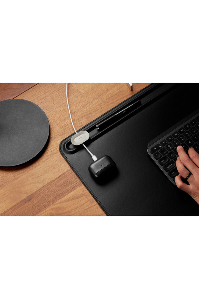 Desk Mat | Medium | Black Productivity Organisation Orbitkey