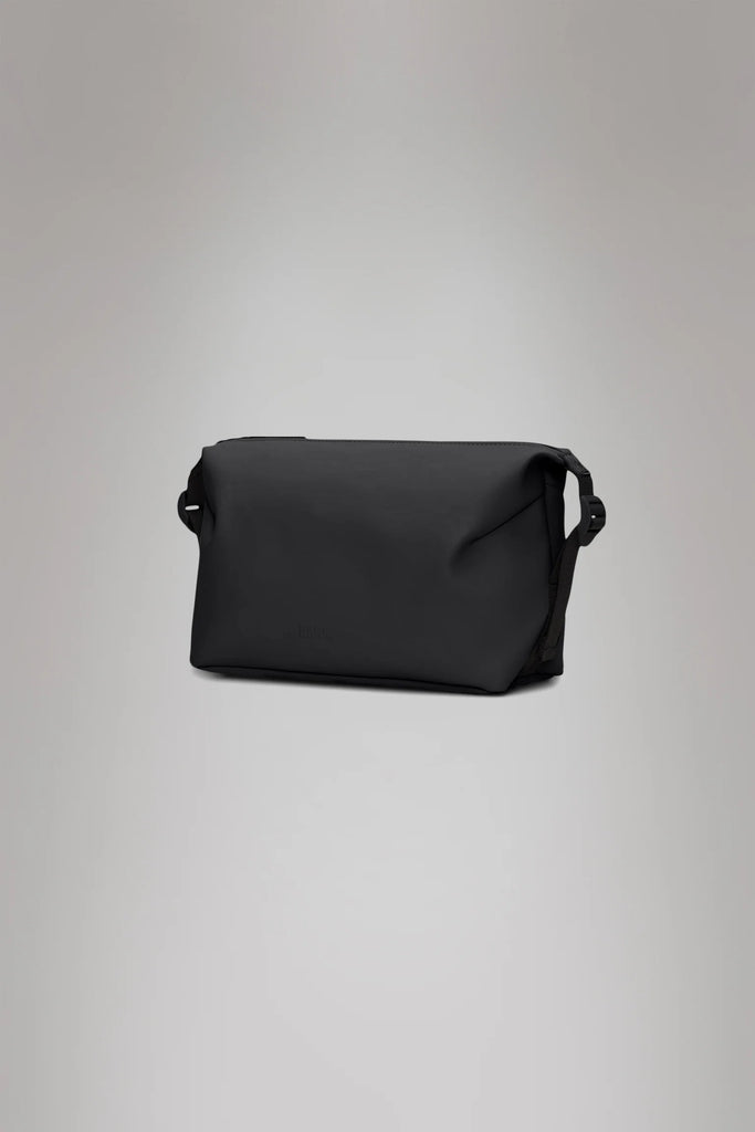 Hilo Wash Bag | Black Makeup + Toiletry Bags Rains