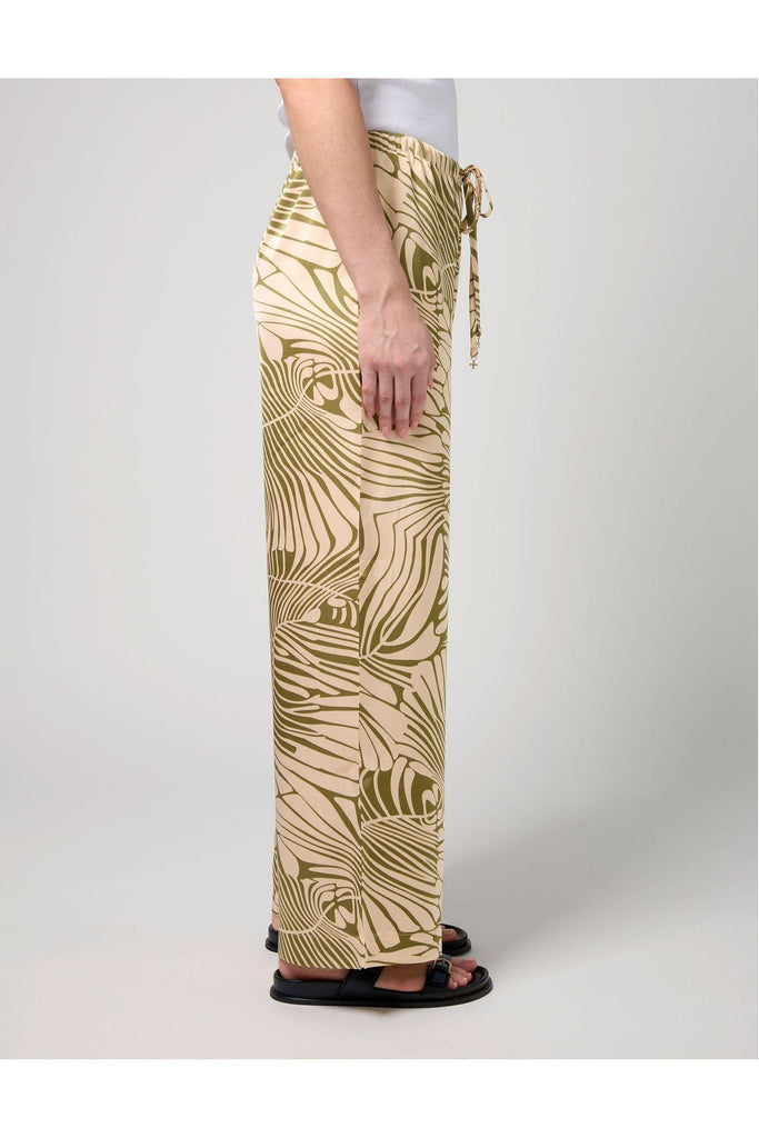 Alanis Pant in the Monte Verde print from NZ label Stella & Gemma