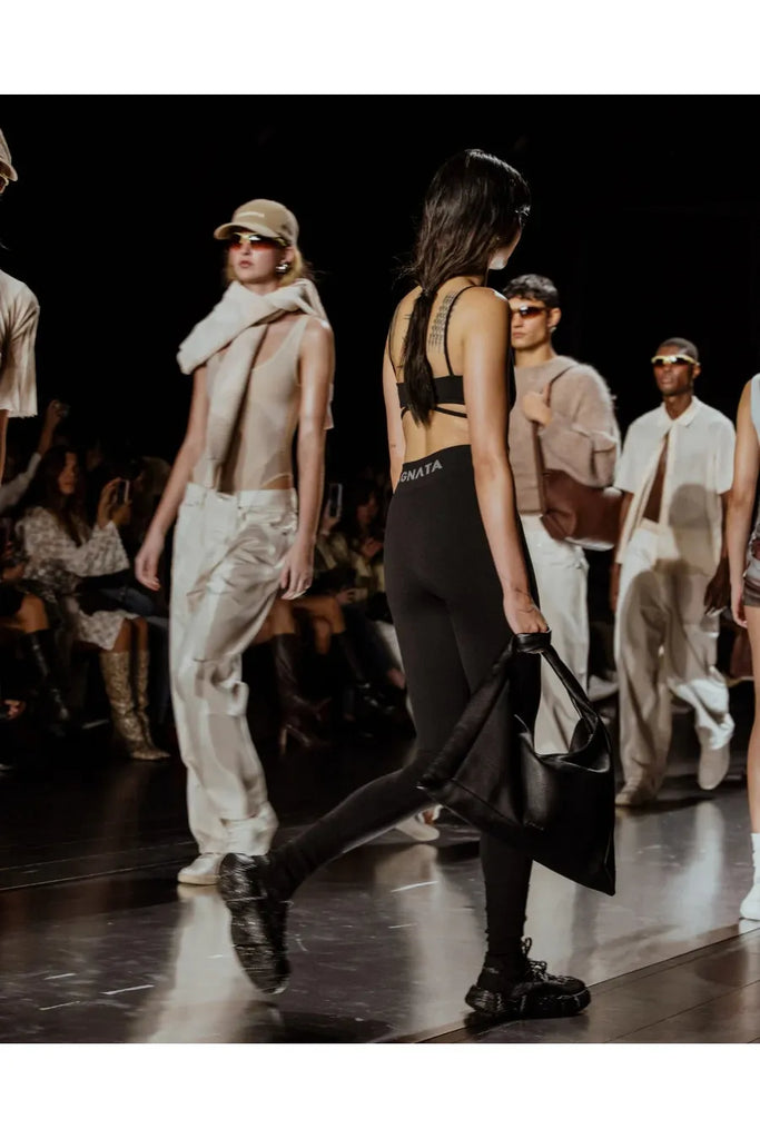 Haze Shoulder Bag | Black Shoulder + Crossbody Bags Saben