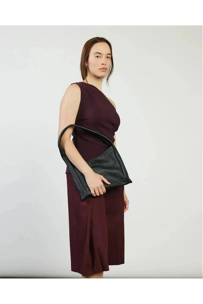 Hazel Shoulder Bag | Black Luxe Shoulder + Crossbody Bags Saben