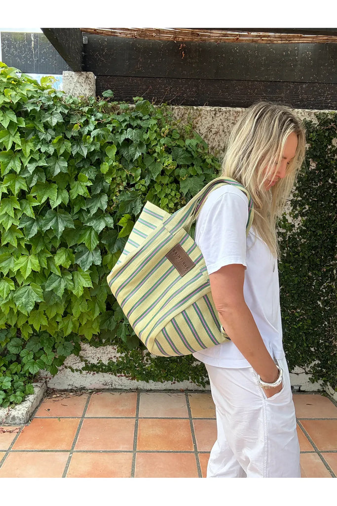 Shoulder Tote | Daisy Tote Bags Saint Rue Twenty Two