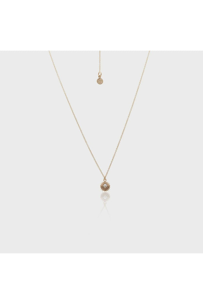 Petite Pearl Necklace Necklaces + Pendants Gold Silk & STEEL
