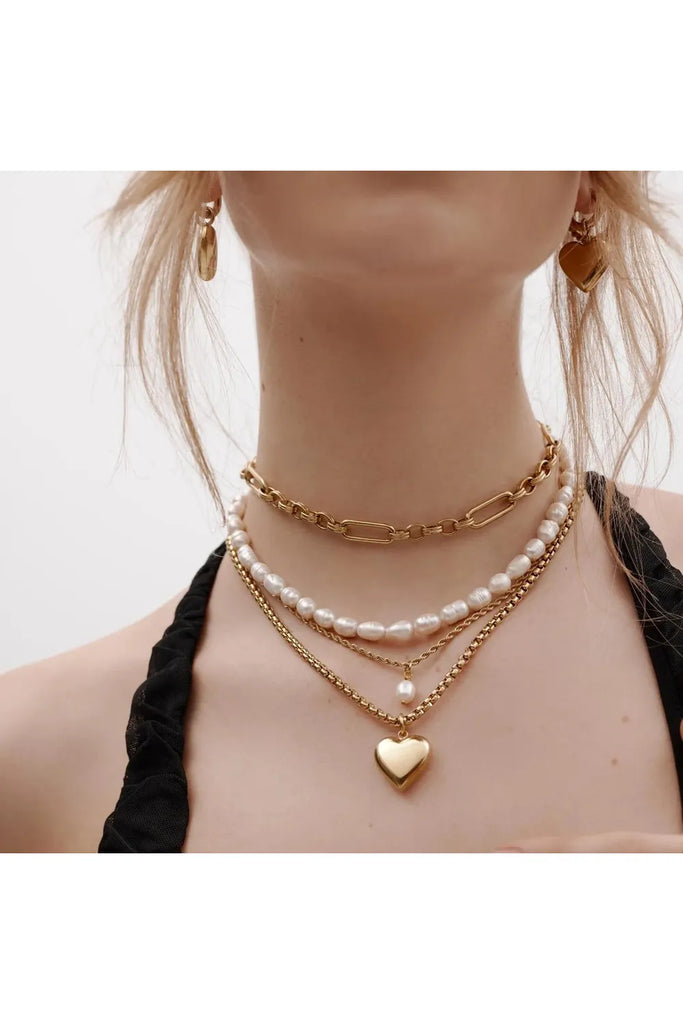 Silk & Steel Tresor Necklace Gold + Freshwater Pearl pendant