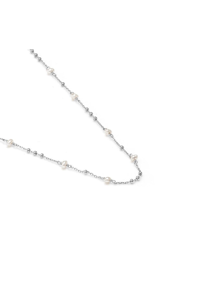 Silk & STEEL Dotty Pearl Necklace in silver with freshwater pearls