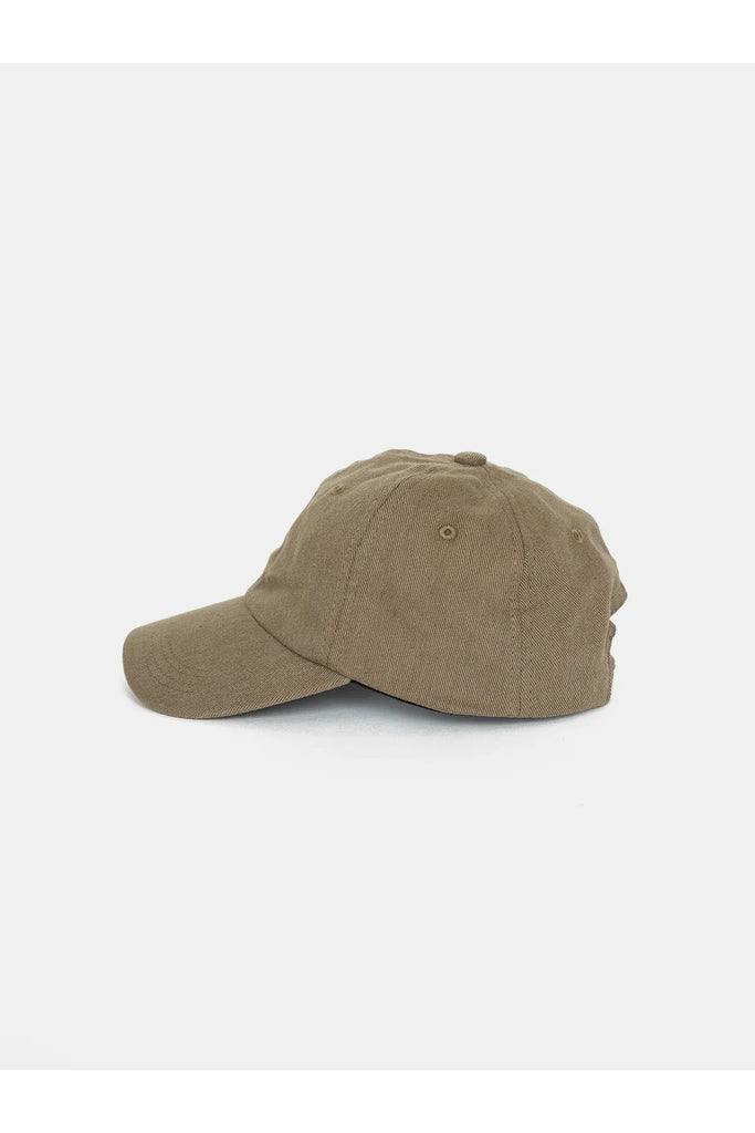 Khaki cap on a light grey background. Sophie Twill cap in khaki.