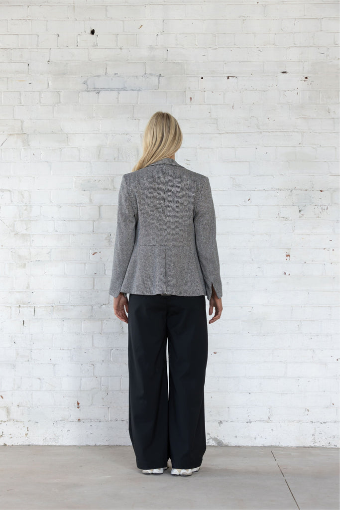 Dressed Herringbone Status Blazer