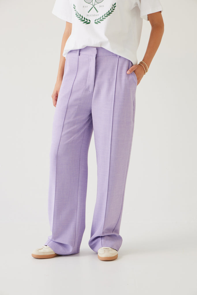 Tuesday Label Rose Pant Lavender