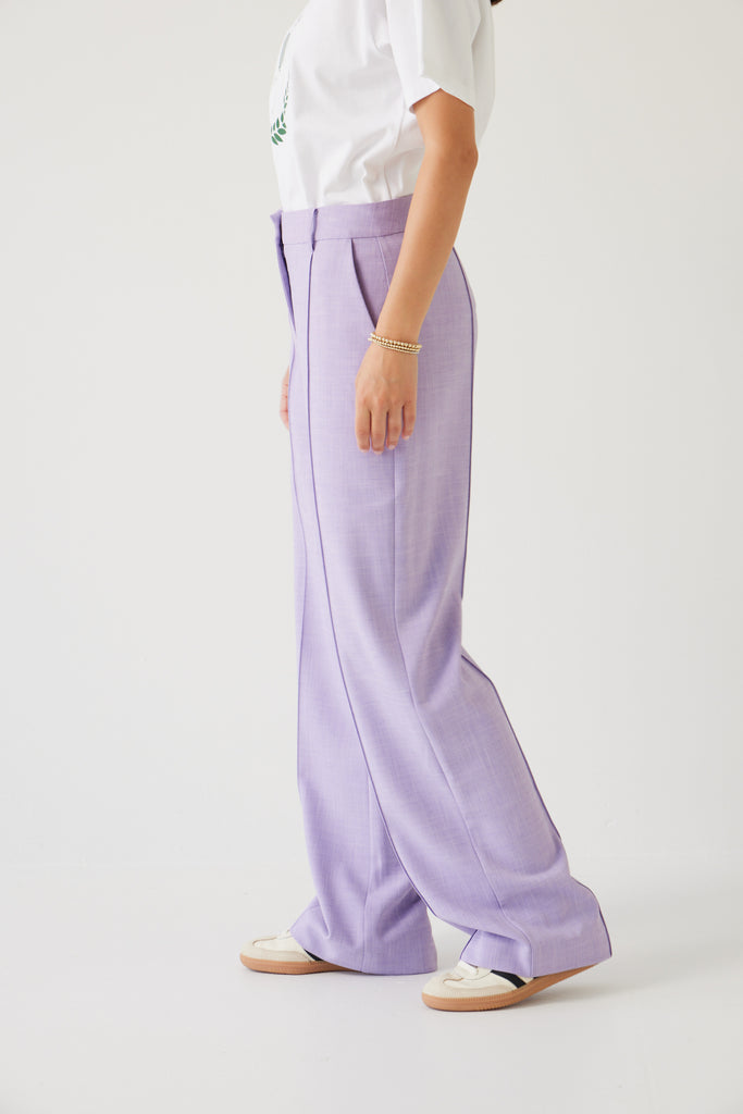 Tuesday Label Rose Pant Lavender