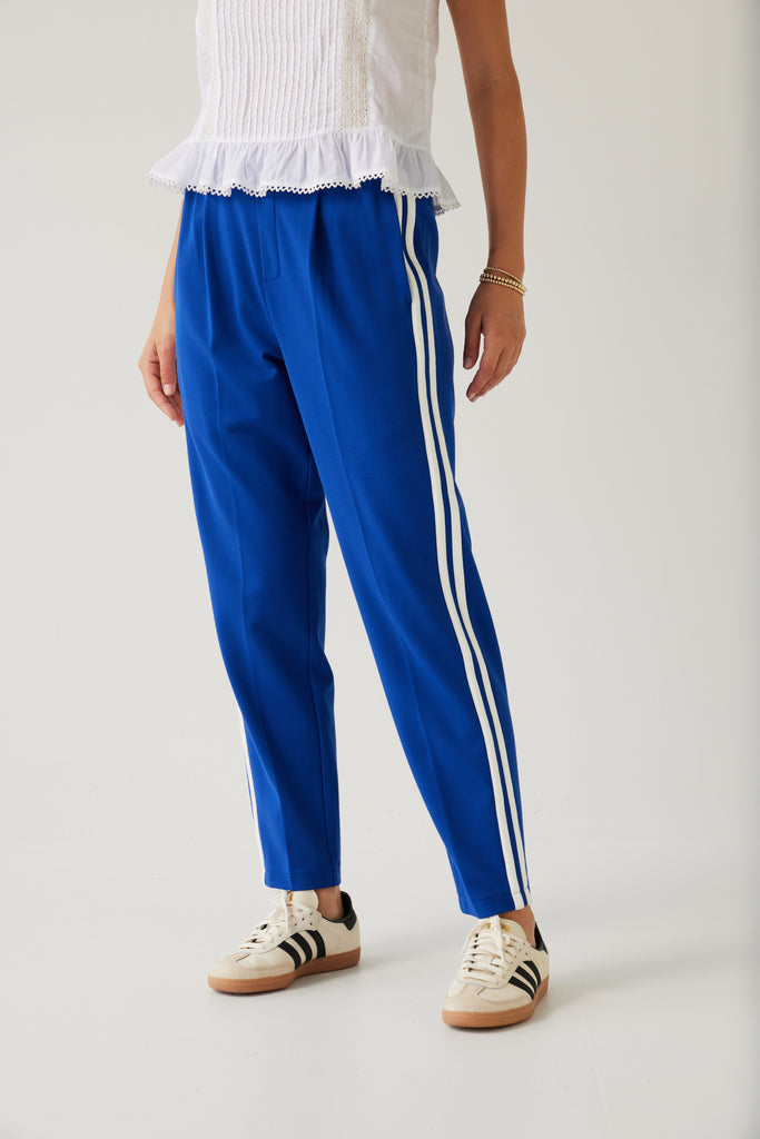 Tuesday Label Bobbie pants Blue with Double Stripe