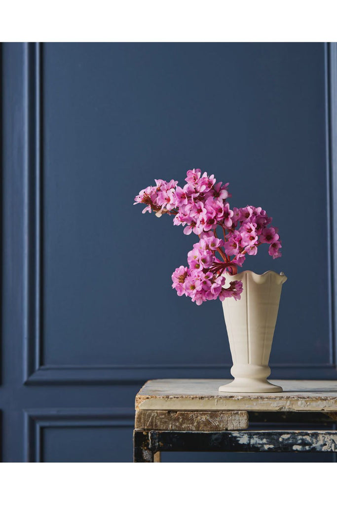 Trophy Life | Vintage White | Violet Vase Vases + Pots Robert Gordon