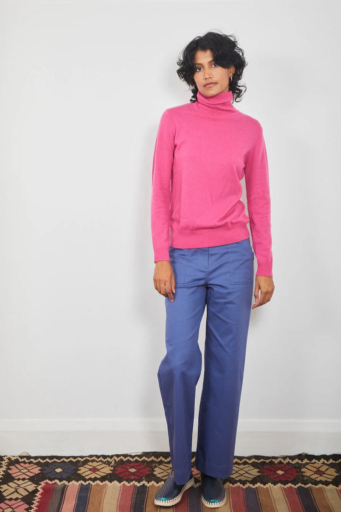 Dlaston Collette Roll neck Sweater Merino Cashmere French Pink on model