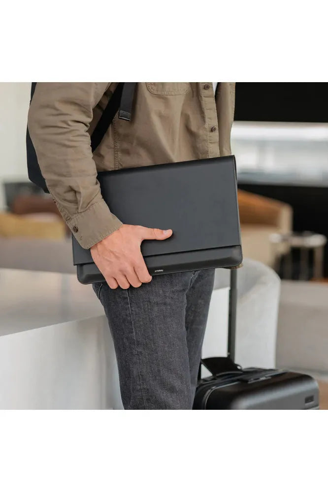 Hybrid Laptop Sleeve | Black Tech 14",16" Orbitkey