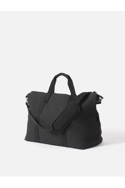 Citta Canvas Weekend Bag in Black.  Photo showing side profile of the bag.