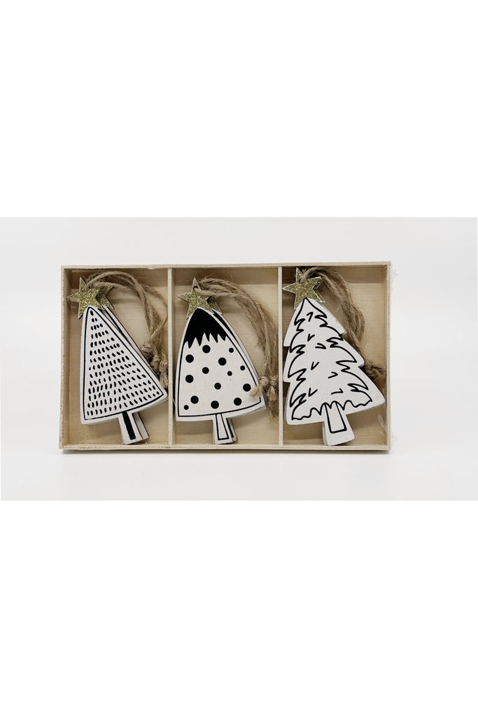 Flower Systems Set of 9 Black + White Tree Shape Hanging Tags 
